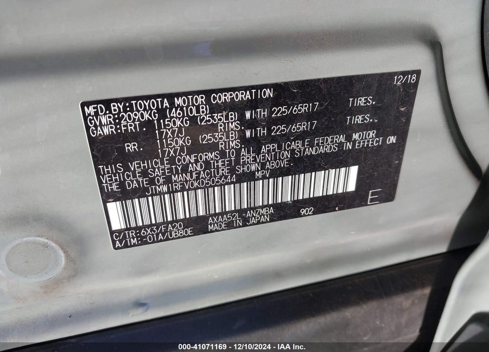2019 TOYOTA RAV4 XLE VIN: JTMW1RFV0KD505644