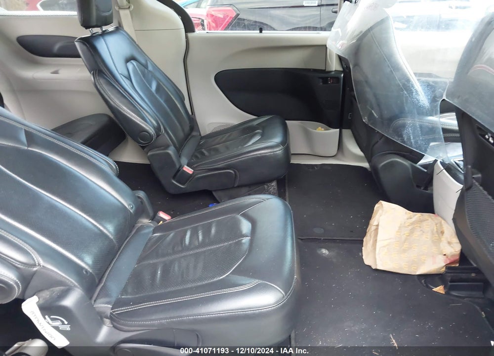 2022 CHRYSLER PACIFICA TOURING L VIN: 2C4RC1BG9NR197665