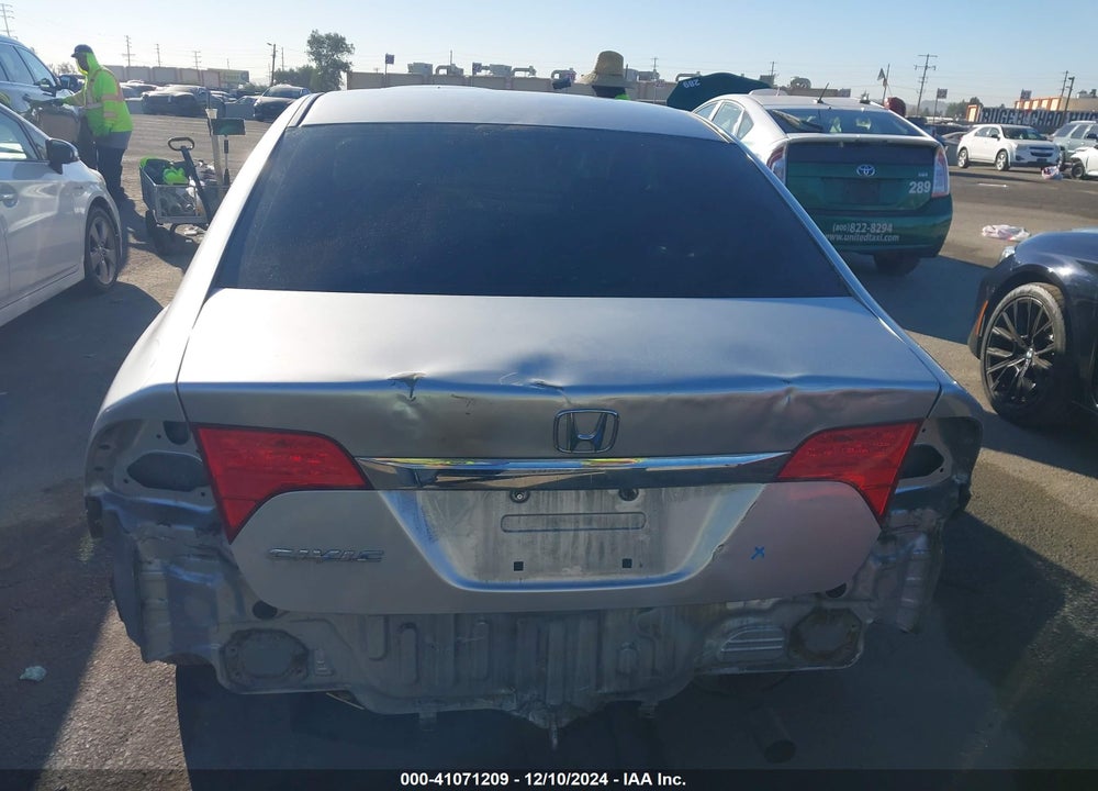 2010 HONDA CIVIC VIN: 19XFA1F80AE022566