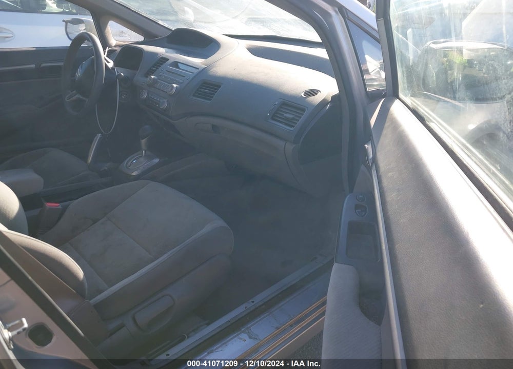 2010 HONDA CIVIC VIN: 19XFA1F80AE022566