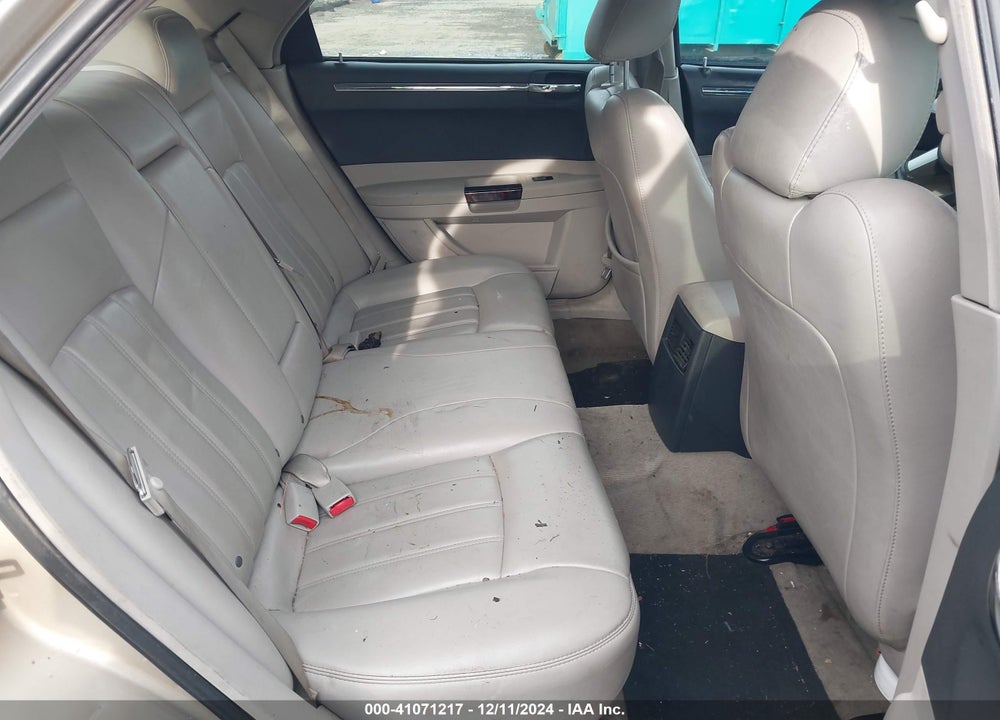 2006 CHRYSLER 300C VIN: 2C3KA63H46H376011