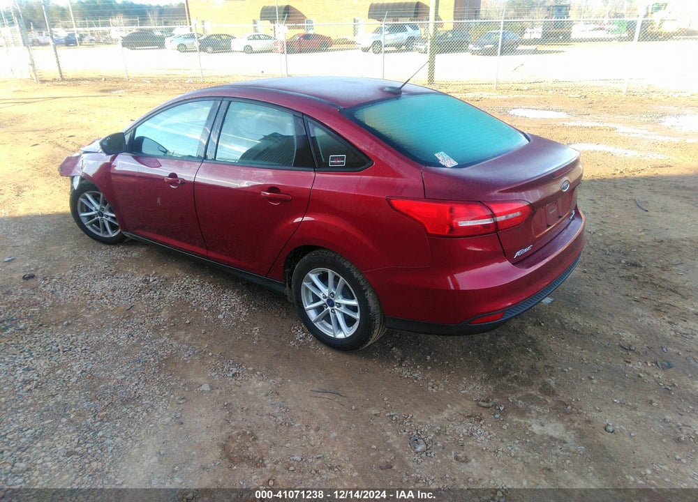 2015 FORD FOCUS VIN: 1FADP3F20FL260015