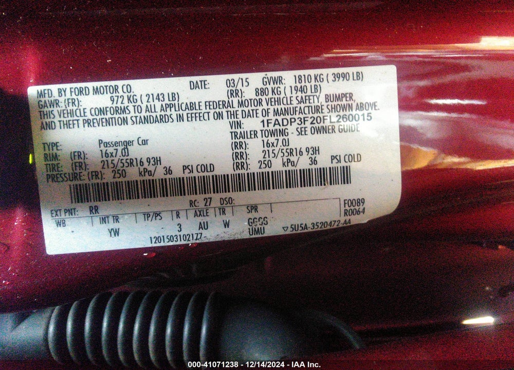 2015 FORD FOCUS VIN: 1FADP3F20FL260015