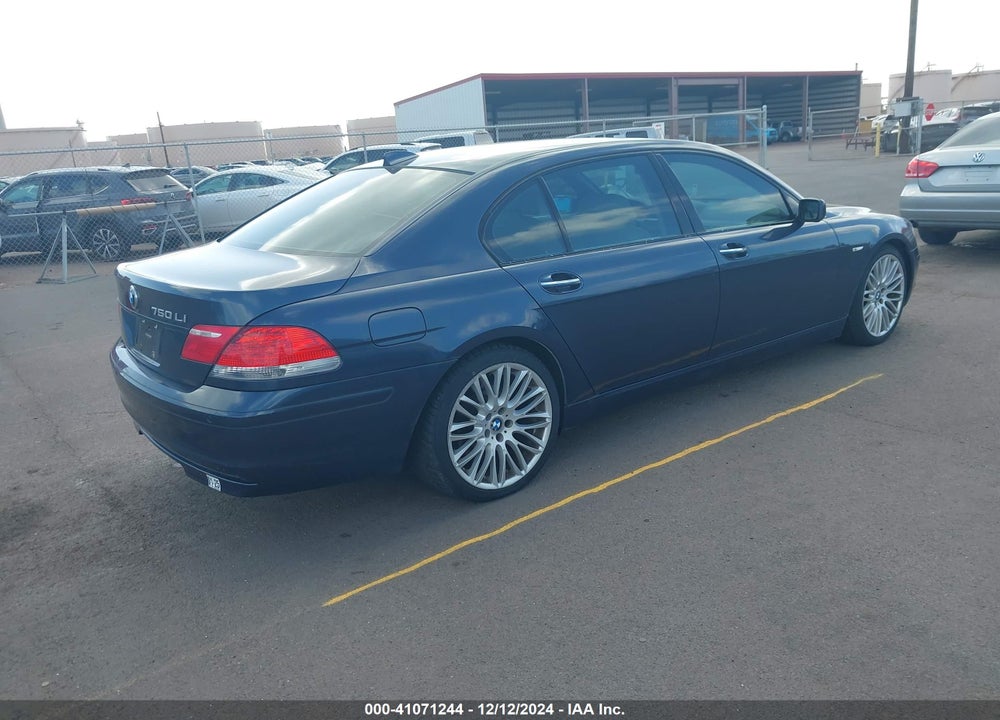 2008 BMW 750LI VIN: WBAHN83548DT83470