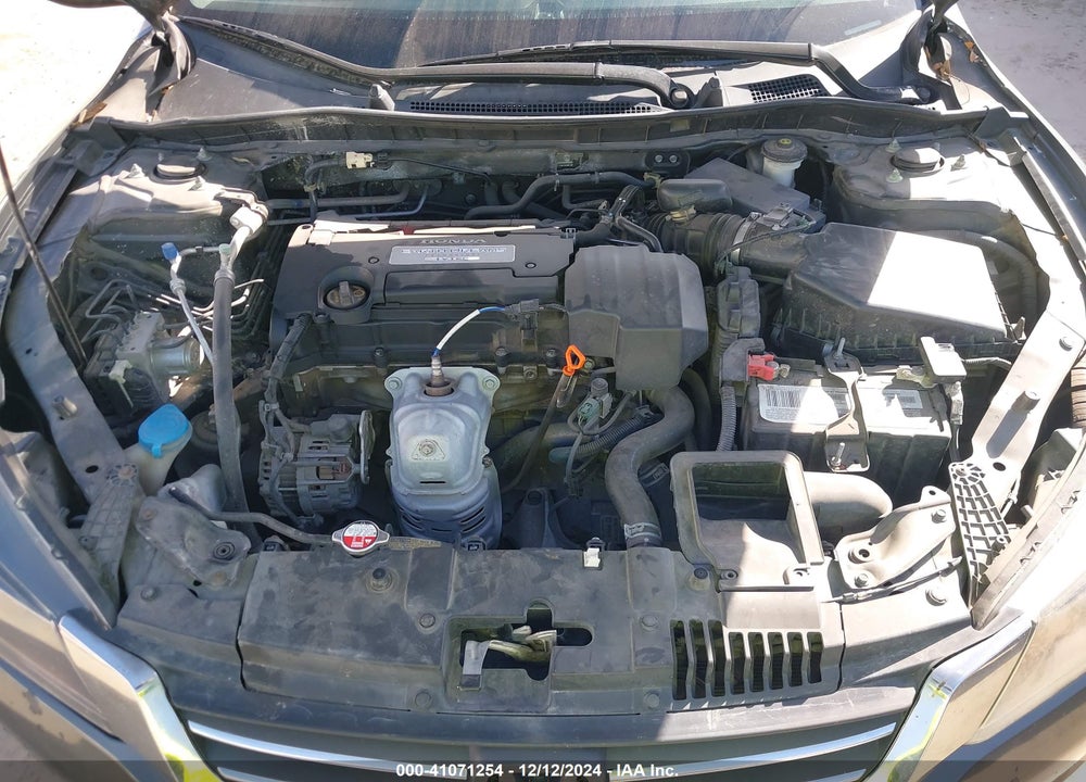 2013 HONDA ACCORD LX VIN: 1HGCR2F36DA122492