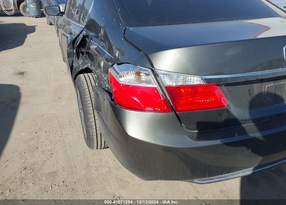 2013 HONDA ACCORD LX VIN: 1HGCR2F36DA122492