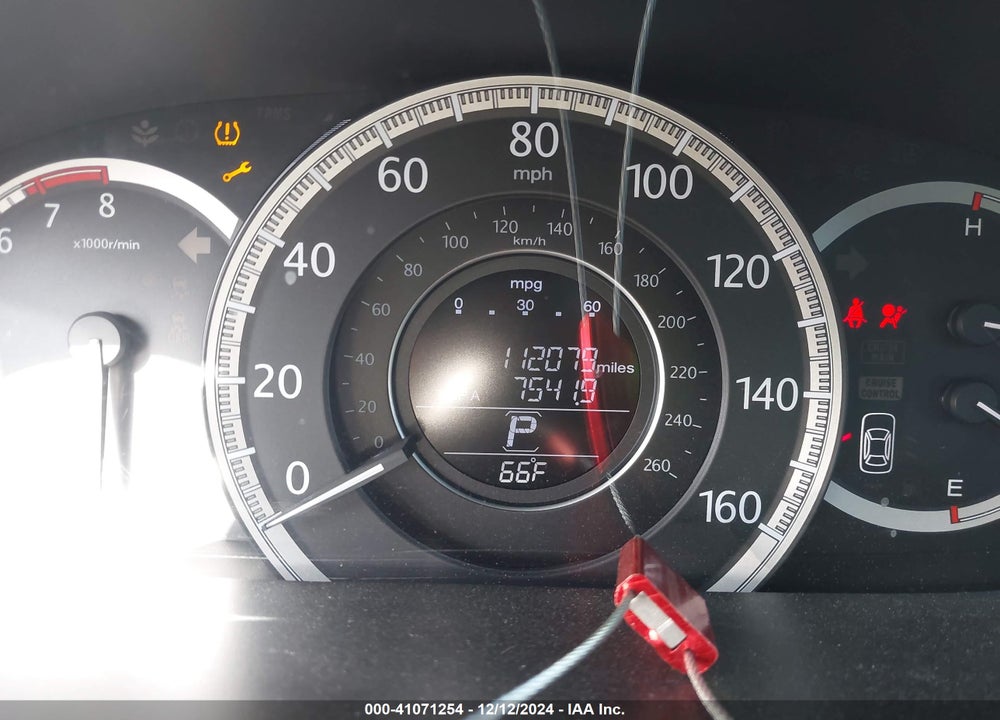 2013 HONDA ACCORD LX VIN: 1HGCR2F36DA122492