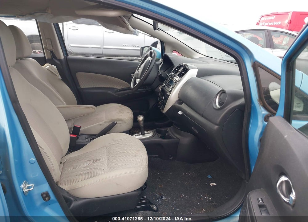 2015 NISSAN VERSA NOTE VIN: 3N1CE2CP1FL352764