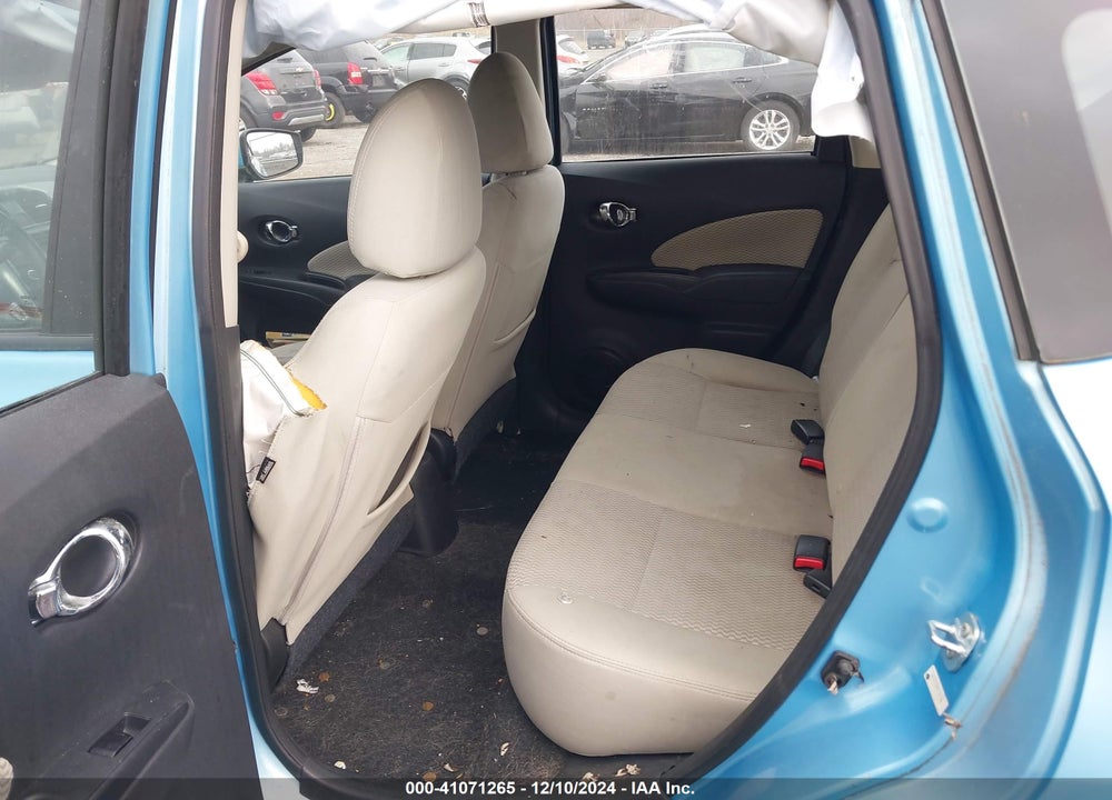 2015 NISSAN VERSA NOTE VIN: 3N1CE2CP1FL352764