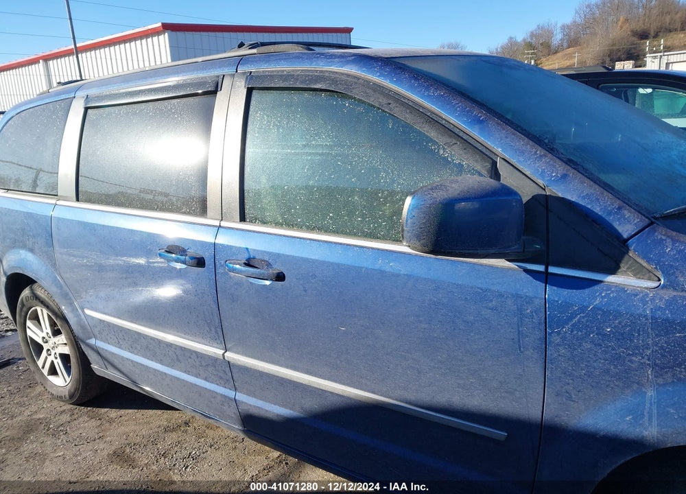 2010 DODGE GRAND CARAVAN SXT VIN: 2D4RN5DX3AR364629