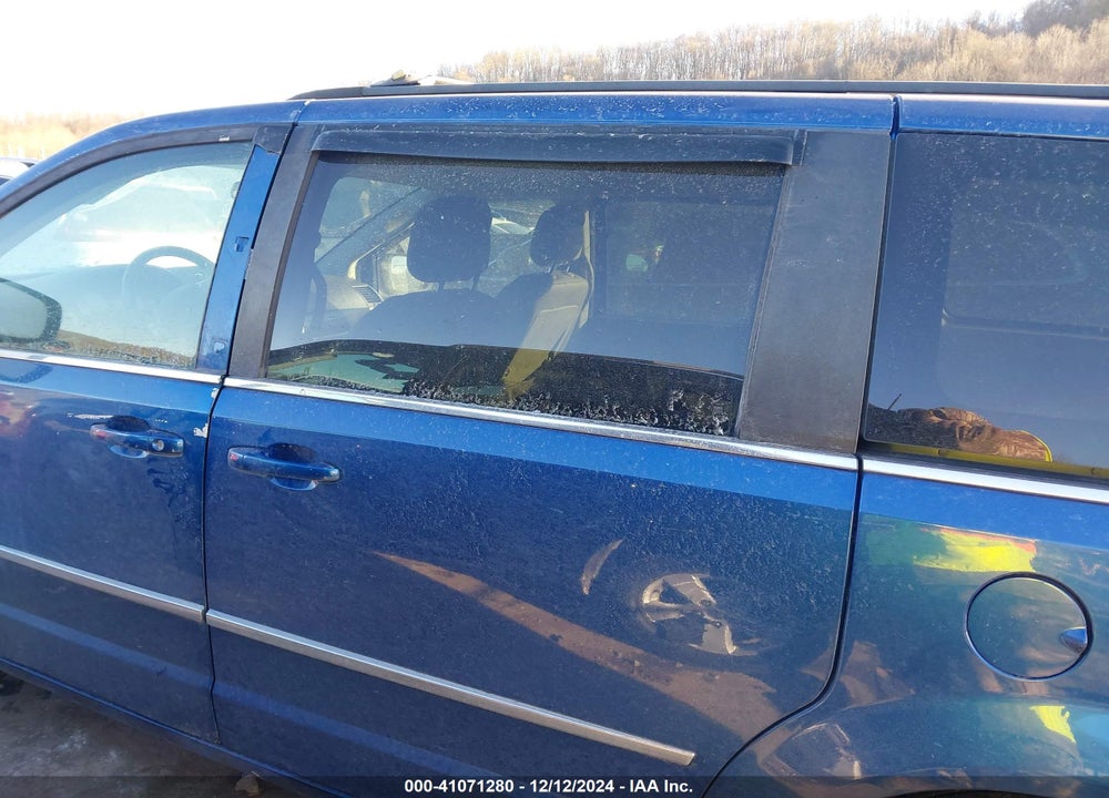 2010 DODGE GRAND CARAVAN SXT VIN: 2D4RN5DX3AR364629