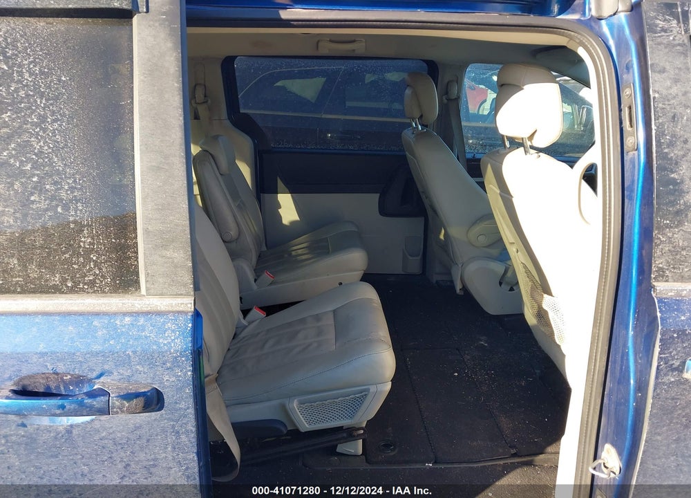 2010 DODGE GRAND CARAVAN SXT VIN: 2D4RN5DX3AR364629