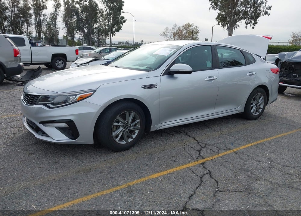 2019 KIA OPTIMA LX VIN: 5XXGT4L39KG285902
