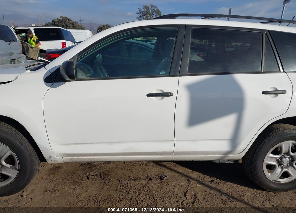 2011 TOYOTA RAV4 VIN: 2T3ZF4DV3BW078483