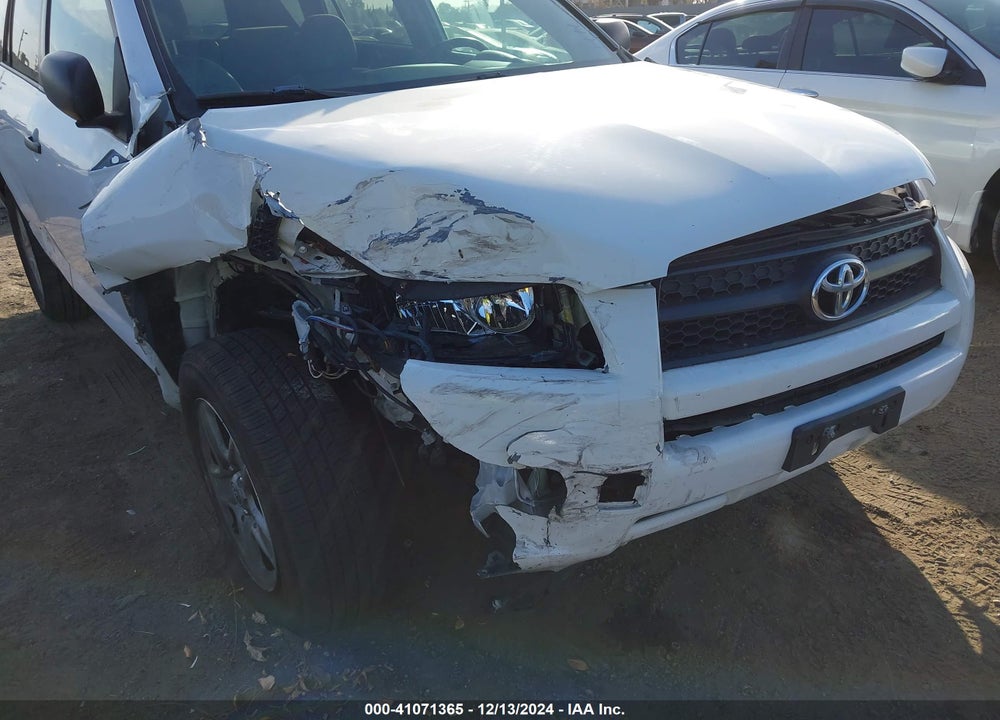 2011 TOYOTA RAV4 VIN: 2T3ZF4DV3BW078483