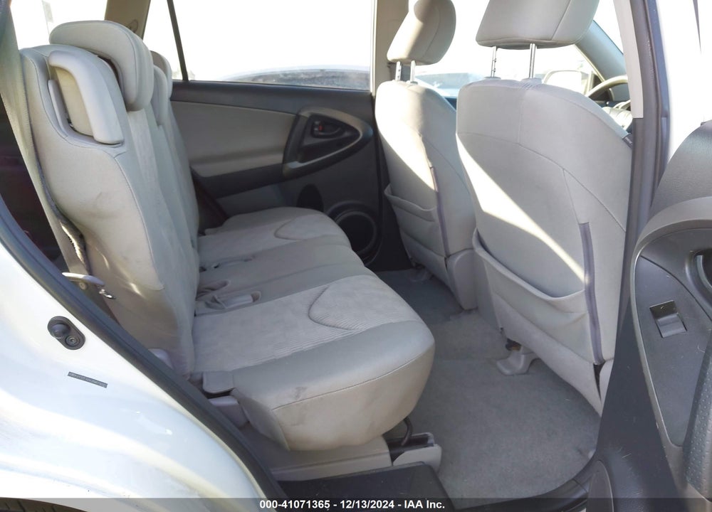 2011 TOYOTA RAV4 VIN: 2T3ZF4DV3BW078483