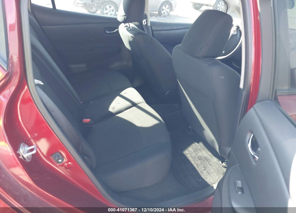 2015 NISSAN LEAF S VIN: 1N4AZ0CP8FC313684