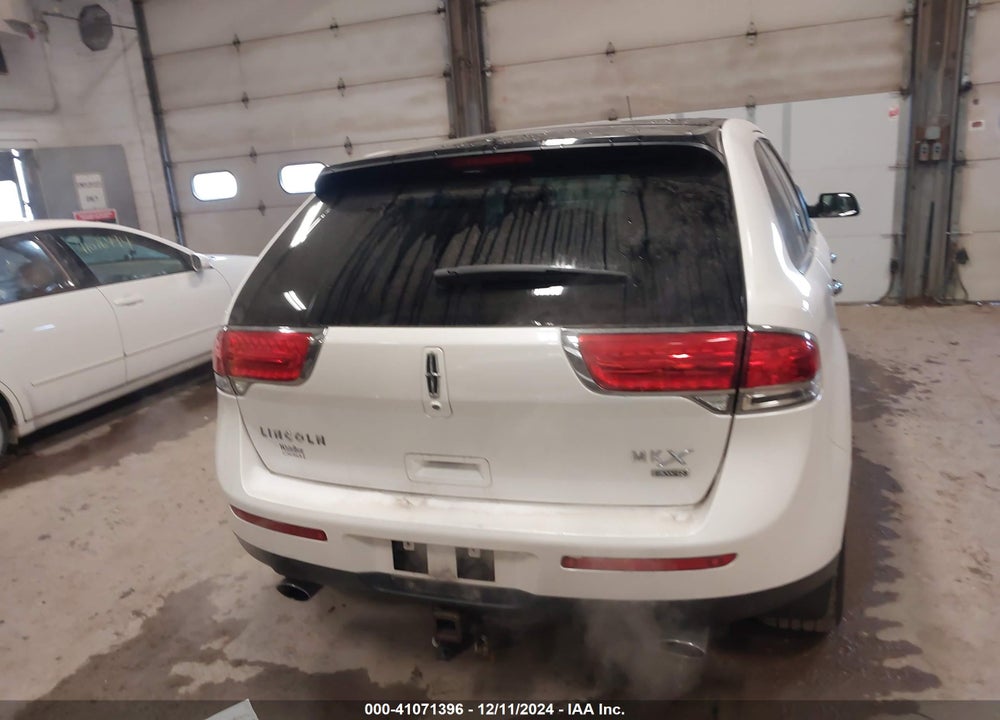 2015 LINCOLN MKX VIN: 2LMDJ8JK2FBL23583