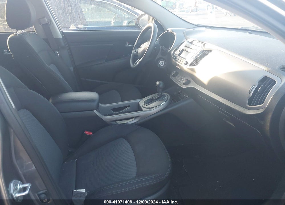 2016 KIA SPORTAGE LX VIN: KNDPB3AC1G7847680