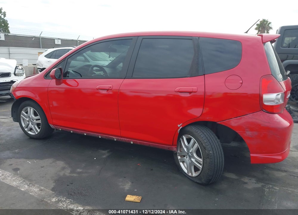 2008 HONDA FIT SPORT VIN: JHMGD38618S017384
