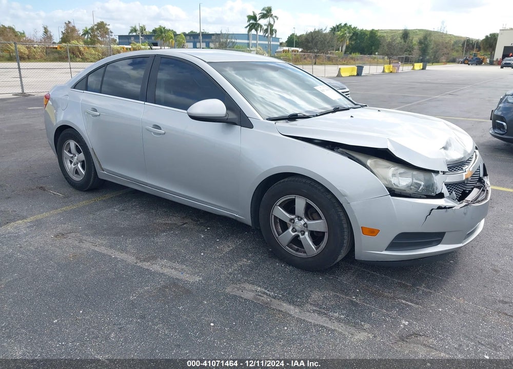 2014 CHEVROLET CRUZE 1LT AUTO VIN: 1G1PC5SB8E7103319