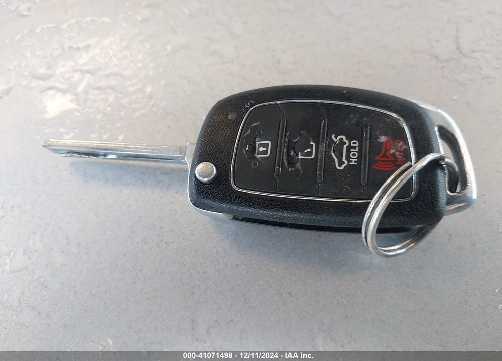 2016 HYUNDAI SONATA SE VIN: 5NPE24AF8GH318844
