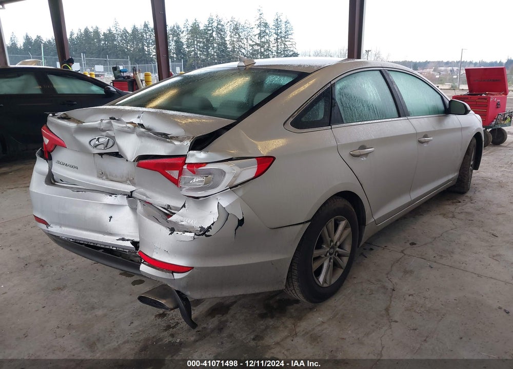 2016 HYUNDAI SONATA SE VIN: 5NPE24AF8GH318844