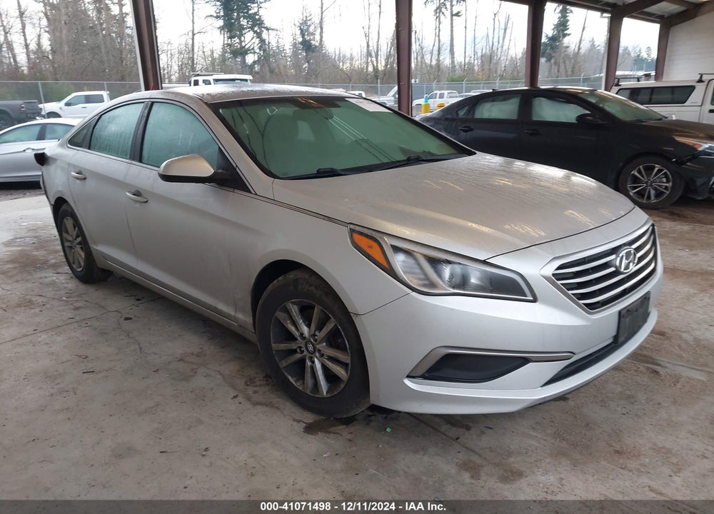 2016 HYUNDAI SONATA SE VIN: 5NPE24AF8GH318844