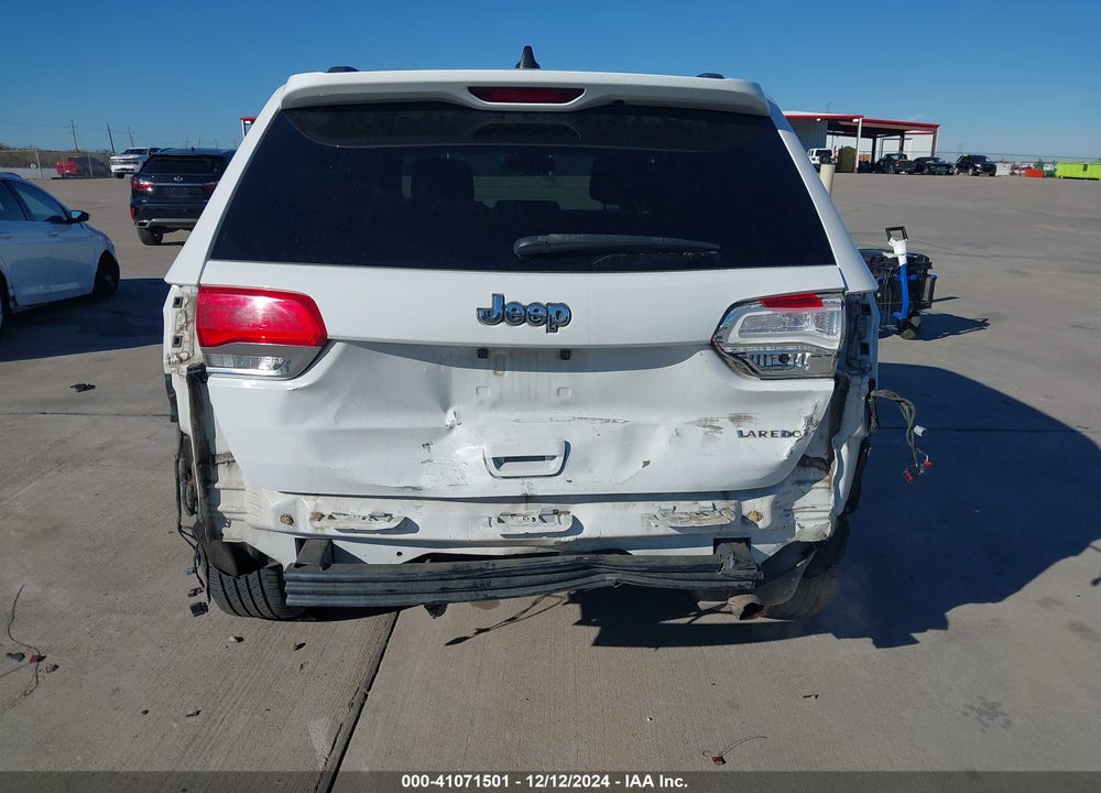 2015 JEEP GRAND CHEROKEE LAREDO VIN: 1C4RJEAG0FC185252
