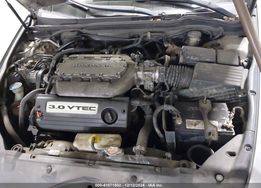 2003 HONDA ACCORD 3.0 LX VIN: 1HGCM663X3A009343