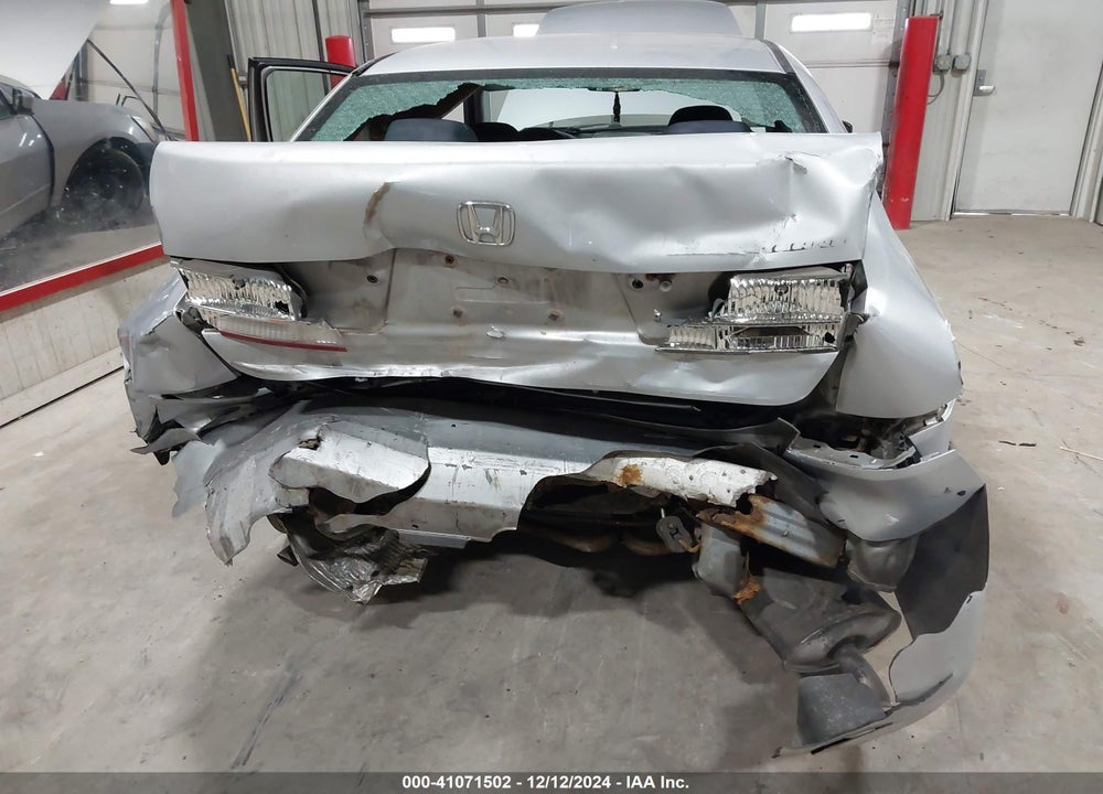 2003 HONDA ACCORD 3.0 LX VIN: 1HGCM663X3A009343