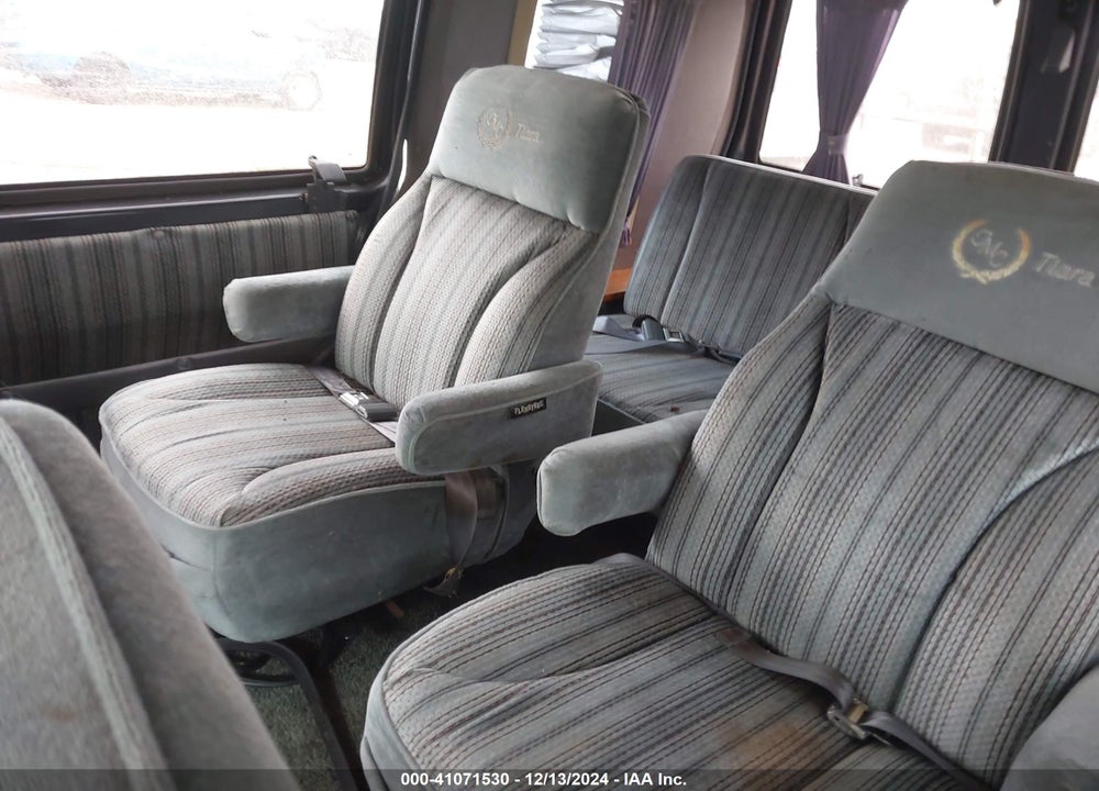 1991 CHEVROLET ASTRO VIN: 1GBDM15Z8MB120775