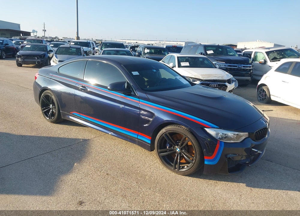 2016 BMW M4 VIN: WBS3R9C59GK336204