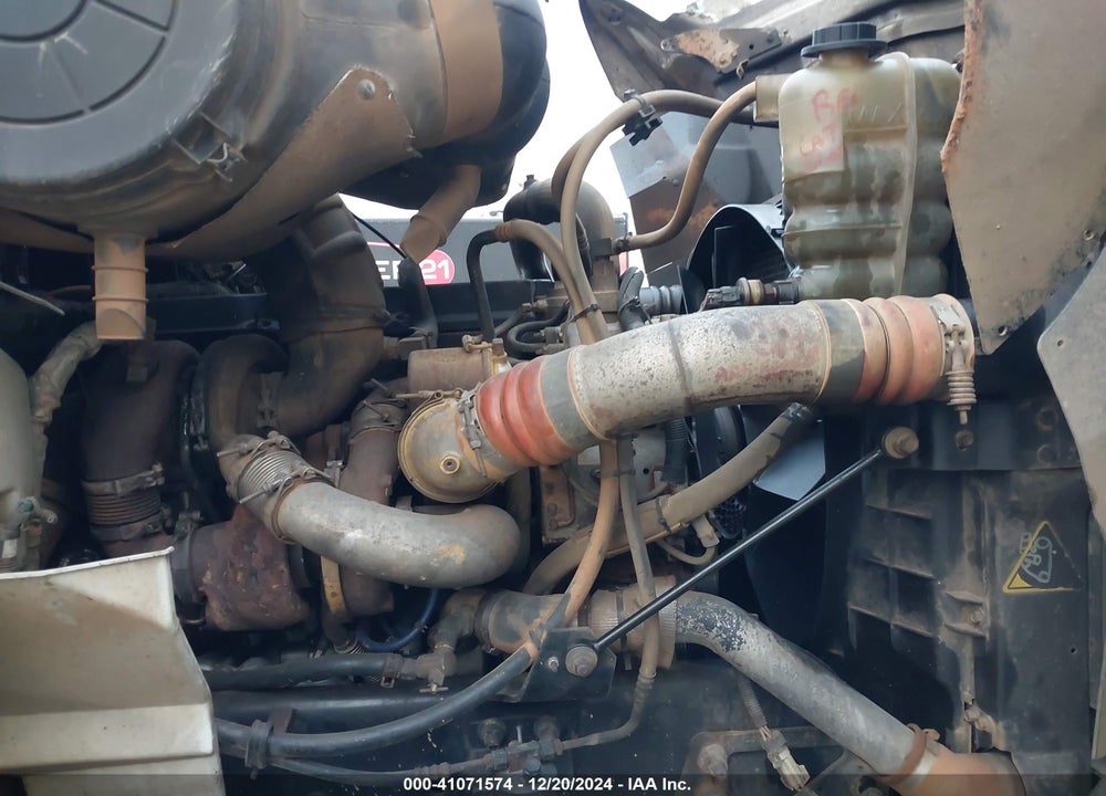 2007 INTERNATIONAL 9200 9200I VIN: 2HSCESBRX7C416427