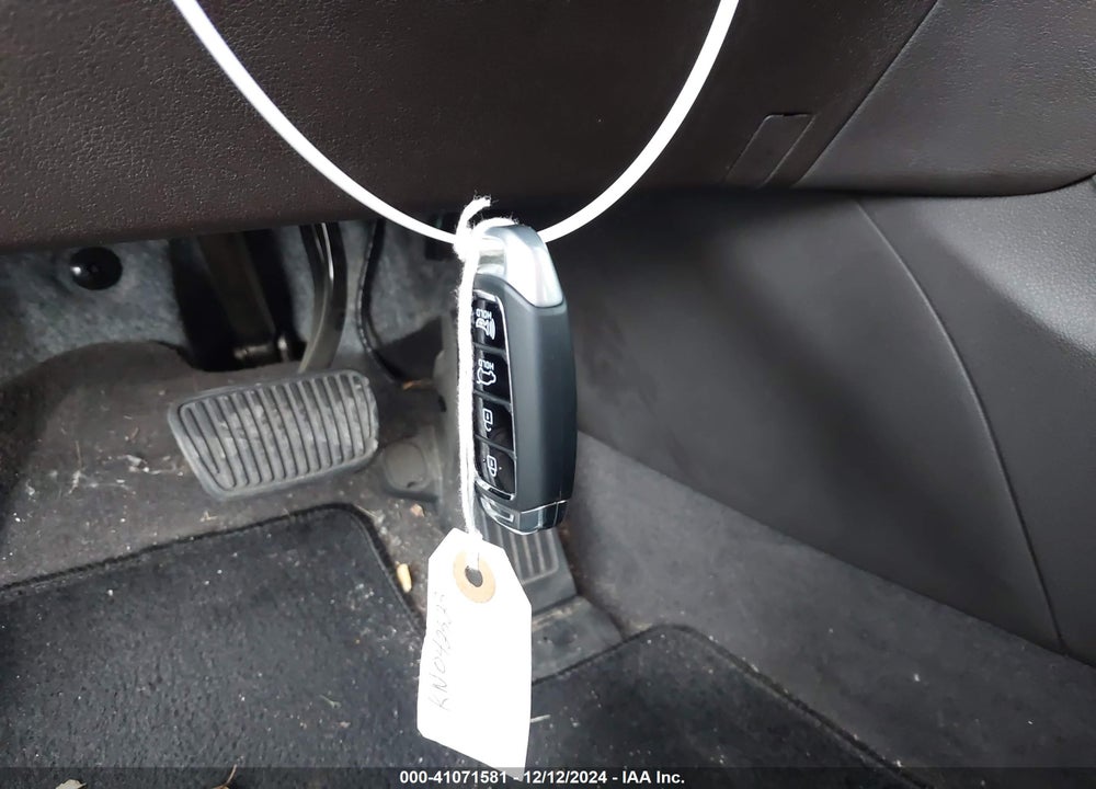 2019 HYUNDAI SANTA FE SEL PLUS VIN: 5NMS33AD1KH042523