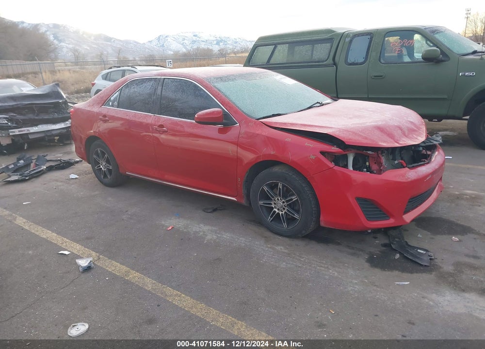 2014 TOYOTA CAMRY LE VIN: 4T4BF1FK8ER352640