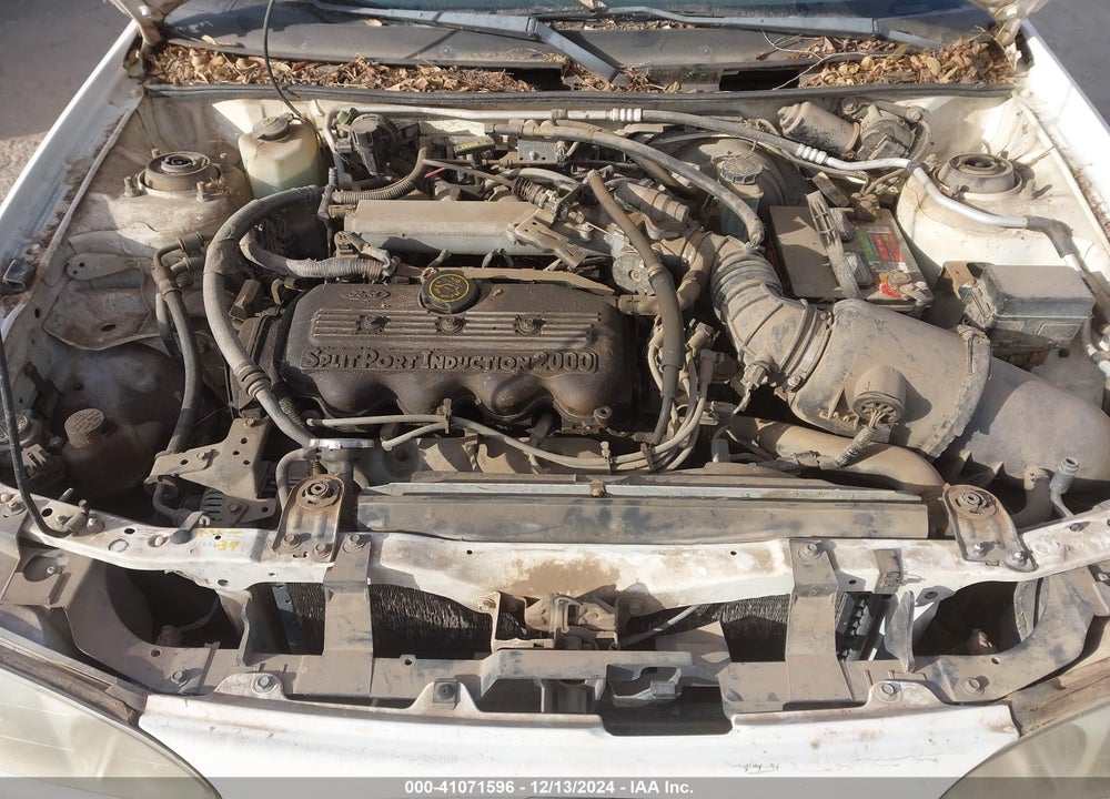 1998 FORD ESCORT SE VIN: 1FAFP13P5WW164618