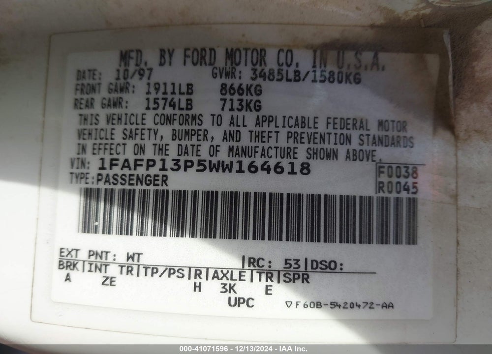 1998 FORD ESCORT SE VIN: 1FAFP13P5WW164618