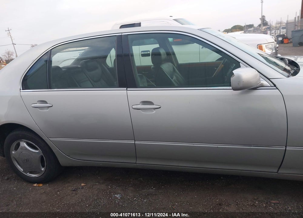 2002 LEXUS LS 430 VIN: JTHBN30F820066846