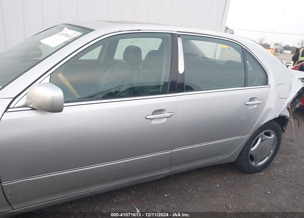 2002 LEXUS LS 430 VIN: JTHBN30F820066846