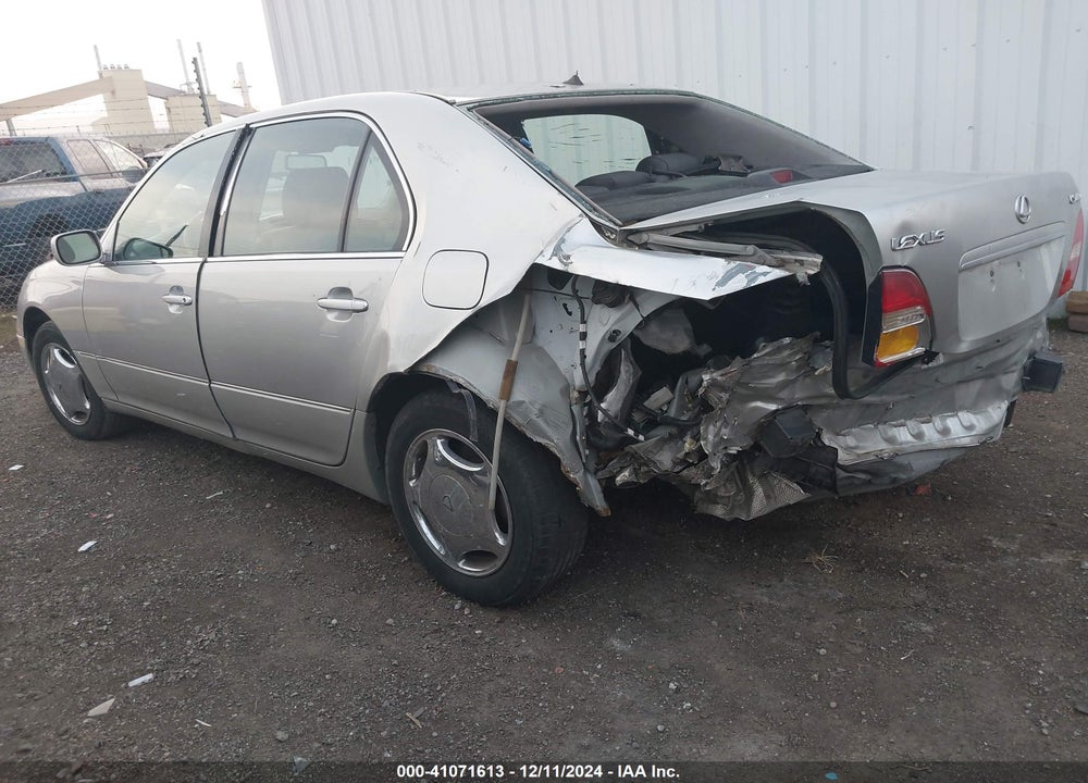 2002 LEXUS LS 430 VIN: JTHBN30F820066846