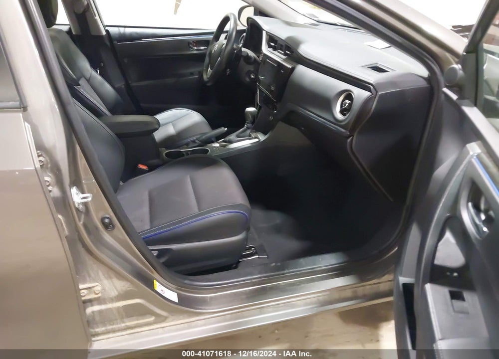 2017 TOYOTA COROLLA SE VIN: 2T1BURHE3HC859599