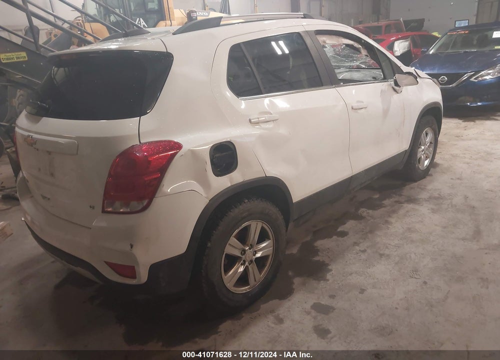 2017 CHEVROLET TRAX LT VIN: 3GNCJPSB6HL281809