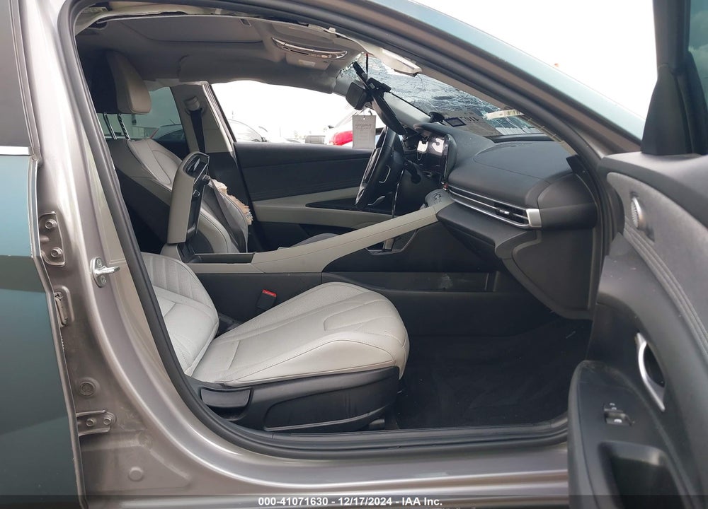 2023 HYUNDAI ELANTRA VIN: KMHLP4AG7PU431140