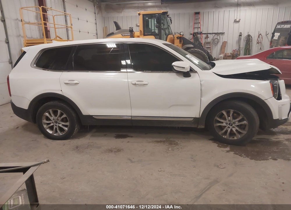 2020 KIA TELLURIDE LX VIN: 5XYP2DHC4LG002668