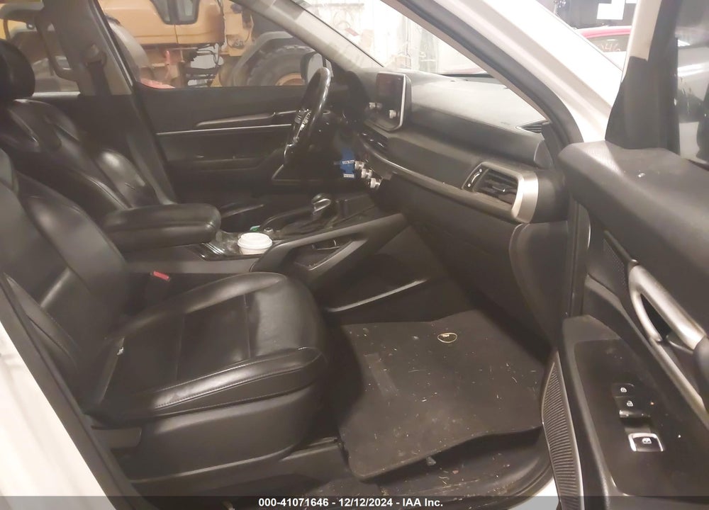 2020 KIA TELLURIDE LX VIN: 5XYP2DHC4LG002668