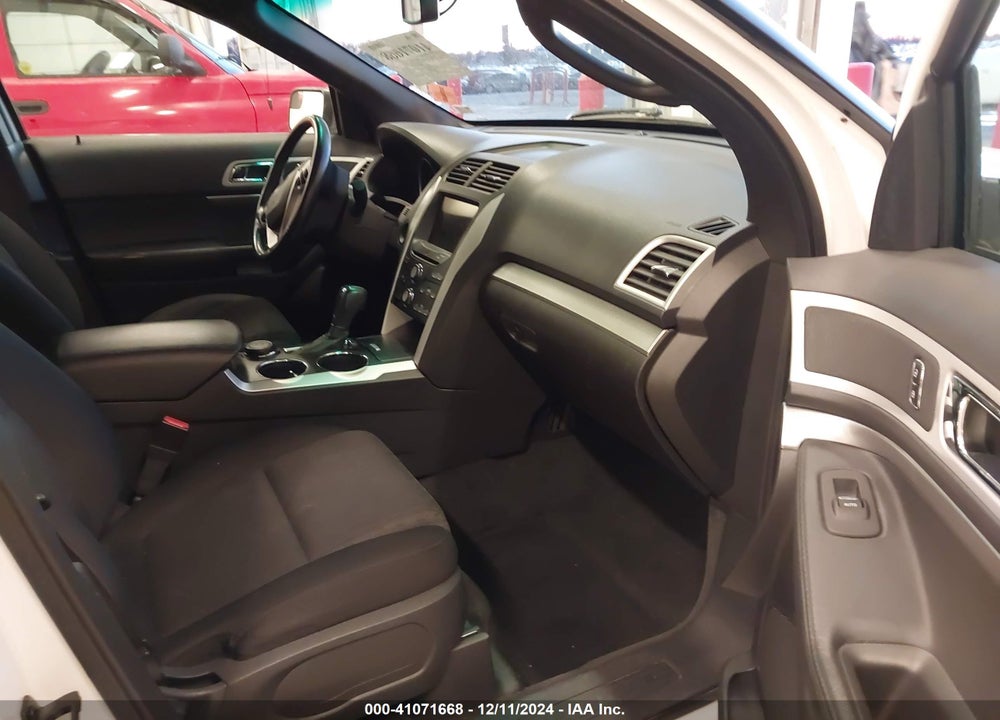 2012 FORD EXPLORER XLT VIN: 1FMHK8D86CGA94176