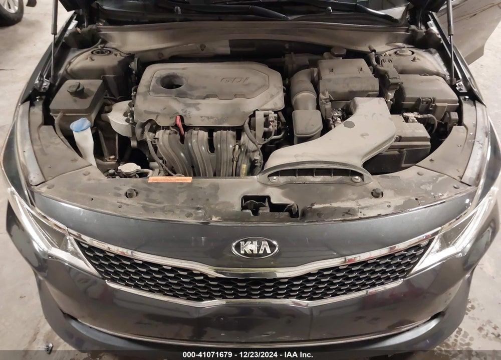 2018 KIA OPTIMA VIN: 5XXGT4L33JG190184