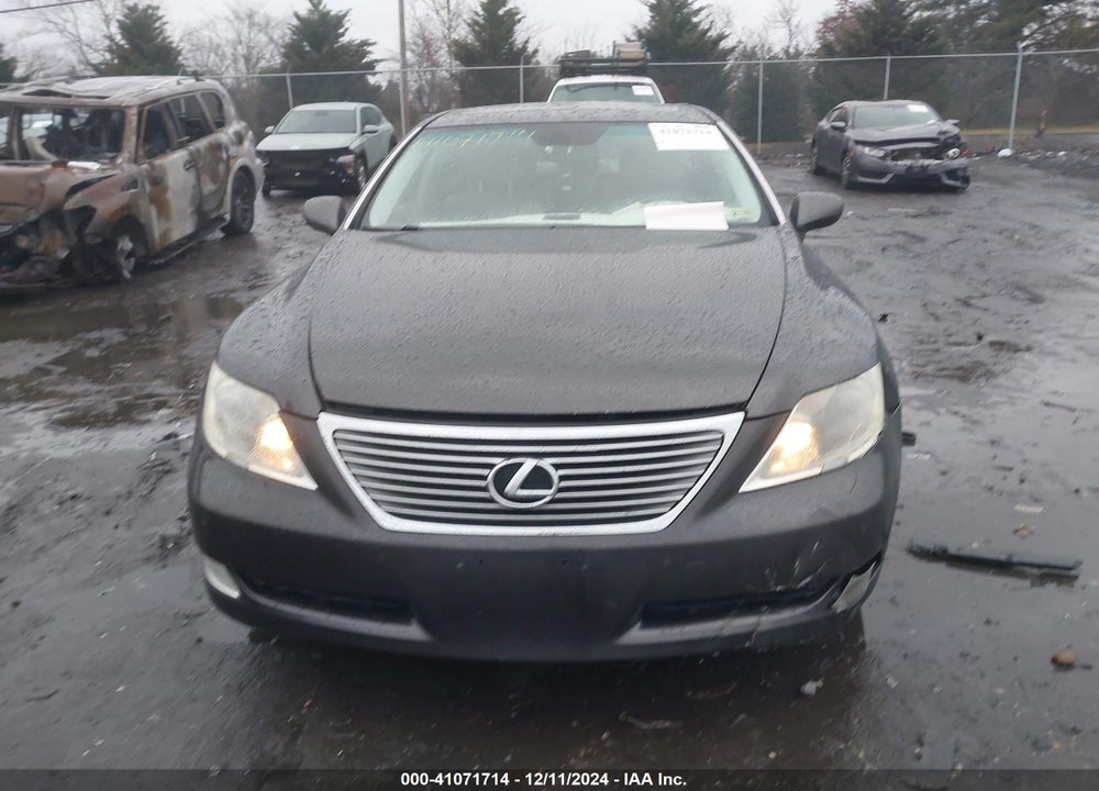 2008 LEXUS LS 460 VIN: JTHBL46F585076037