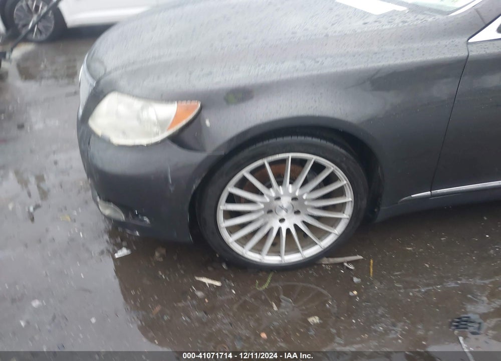 2008 LEXUS LS 460 VIN: JTHBL46F585076037